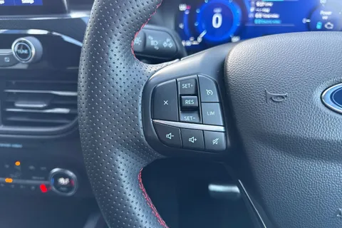 MH72AVE Ford Kuga 2.5h Duratec ST-Line X Edition CVT Euro 6 (s/s) 5dr Thumbnail #43