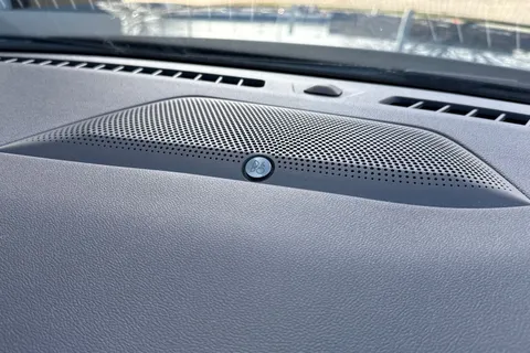 MH72AVE Ford Kuga 2.5h Duratec ST-Line X Edition CVT Euro 6 (s/s) 5dr Thumbnail #49