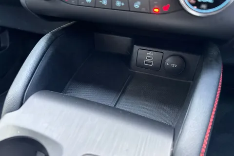 MH72AVE Ford Kuga 2.5h Duratec ST-Line X Edition CVT Euro 6 (s/s) 5dr Thumbnail #59