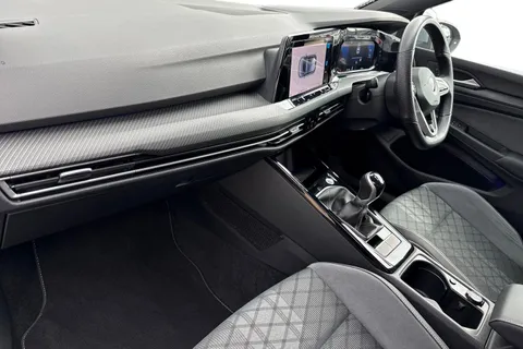 MM72KNU Volkswagen Golf 1.5 TSI R-Line 5dr **18' BERGAMO ALLOYS** Thumbnail #15