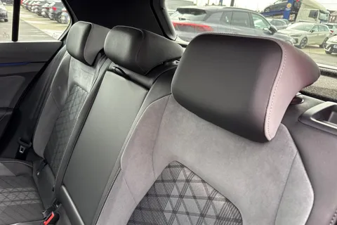 MM72KNU Volkswagen Golf 1.5 TSI R-Line 5dr **18' BERGAMO ALLOYS** Thumbnail #19