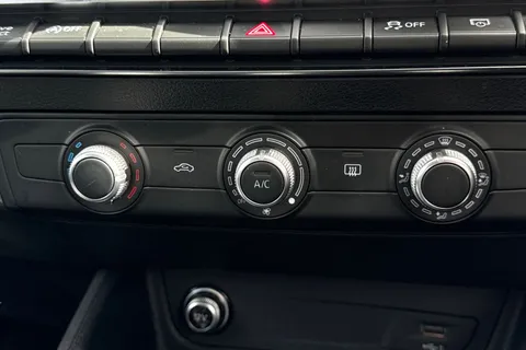 BG73WNA Audi Q2 Sport 30 TFSI  110 PS 6-speed Thumbnail #23