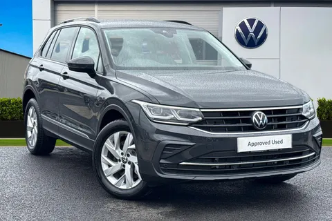 1 of 44 for VOLKSWAGEN TIGUAN LIFE TSI PHEV S-A