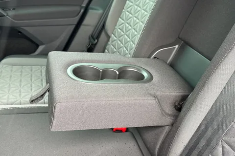 27 of 44 for VOLKSWAGEN TIGUAN LIFE TSI PHEV S-A