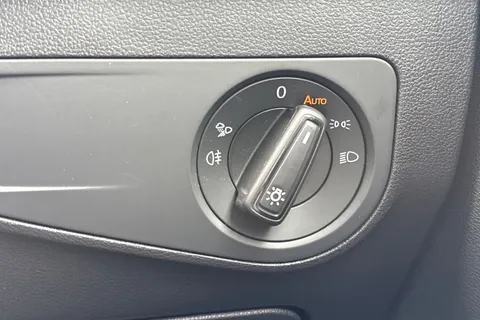 32 of 44 for VOLKSWAGEN TIGUAN LIFE TSI PHEV S-A