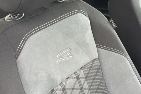 MK24NCX Volkswagen Polo 1.0 TSI R-Line 5dr **17' BERGAMO ALLOYS, HEATED SEATS, BLACK STYLE PACK** Thumbnail #35