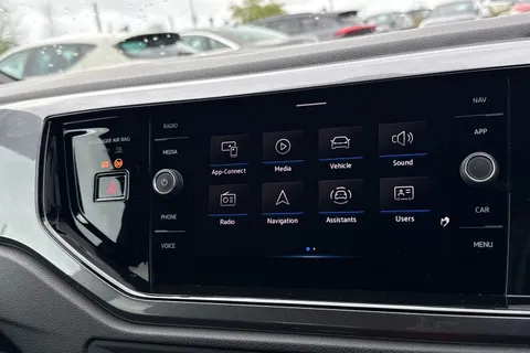 MK24NCX Volkswagen Polo 1.0 TSI R-Line 5dr **17' BERGAMO ALLOYS, HEATED SEATS, BLACK STYLE PACK** Thumbnail #38