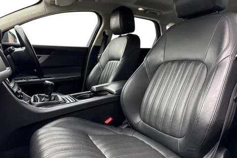 16 of 39 for Jaguar XF 2.0d Portfolio Sportbrake Euro 6 (s/s) 5dr