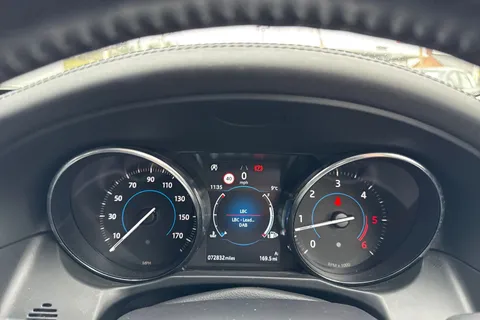 33 of 39 for Jaguar XF 2.0d Portfolio Sportbrake Euro 6 (s/s) 5dr