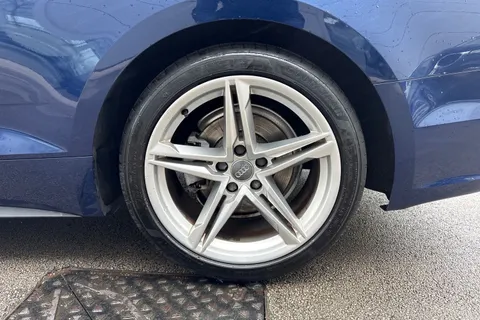 LO18RVY Audi A5 2.0 TDI S line S Tronic Euro 6 (s/s) 2dr Thumbnail #10