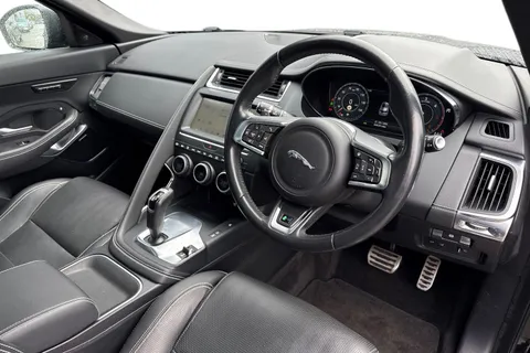 OW19GWM Jaguar E-Pace 2.0 D180 R-Dynamic HSE Auto AWD Euro 6 (s/s) 5dr Thumbnail #14