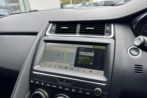 OW19GWM Jaguar E-Pace 2.0 D180 R-Dynamic HSE Auto AWD Euro 6 (s/s) 5dr Thumbnail #17