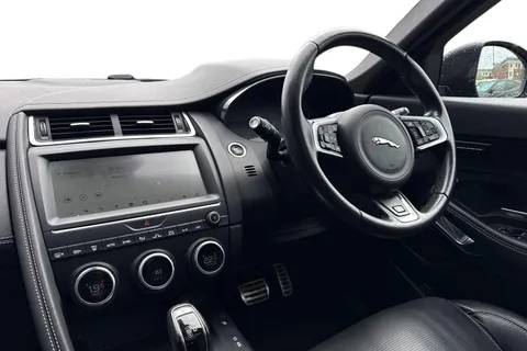 OW19GWM Jaguar E-Pace 2.0 D180 R-Dynamic HSE Auto AWD Euro 6 (s/s) 5dr Thumbnail #18