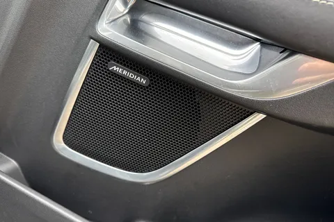 OW19GWM Jaguar E-Pace 2.0 D180 R-Dynamic HSE Auto AWD Euro 6 (s/s) 5dr Thumbnail #33