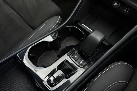 SY72GXT Volvo Xc40 1.5h T5 Recharge 10.7kWh Ultimate Dark Auto Euro 6 (s/s) 5dr Thumbnail #21