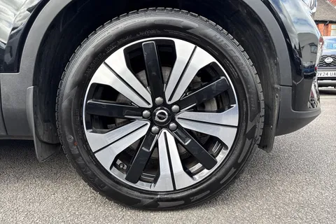 SY72GXT Volvo Xc40 1.5h T5 Recharge 10.7kWh Ultimate Dark Auto Euro 6 (s/s) 5dr Thumbnail #23