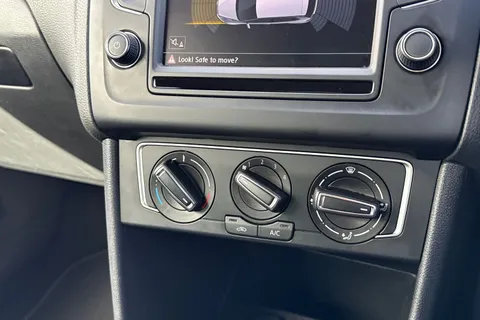 22 of 61 for Volkswagen Polo 1.2 TSI BlueMotion Tech Match Euro 6 (s/s) 3dr