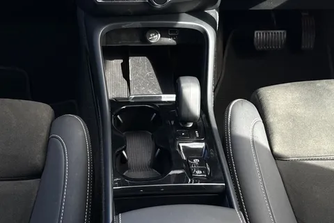 SY72GXT Volvo Xc40 1.5h T5 Recharge 10.7kWh Ultimate Dark Auto Euro 6 (s/s) 5dr Thumbnail #28