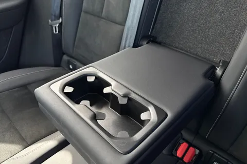 SY72GXT Volvo Xc40 1.5h T5 Recharge 10.7kWh Ultimate Dark Auto Euro 6 (s/s) 5dr Thumbnail #30