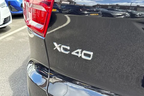 SY72GXT Volvo Xc40 1.5h T5 Recharge 10.7kWh Ultimate Dark Auto Euro 6 (s/s) 5dr Thumbnail #31