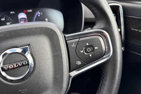 SY72GXT Volvo Xc40 1.5h T5 Recharge 10.7kWh Ultimate Dark Auto Euro 6 (s/s) 5dr Thumbnail #46