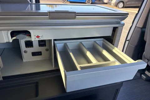 40 of 62 for Volkswagen California Ocean T7 SWB 150PS 2.0 TDi DSG - 19' Alloys/Advanced Park/Tow Pack