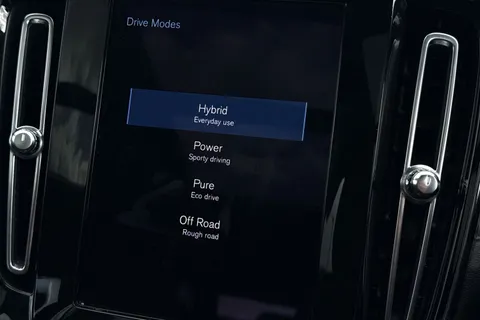 SY72GXT Volvo Xc40 1.5h T5 Recharge 10.7kWh Ultimate Dark Auto Euro 6 (s/s) 5dr Thumbnail #48