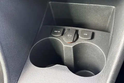 50 of 61 for Volkswagen Polo 1.2 TSI BlueMotion Tech Match Euro 6 (s/s) 3dr