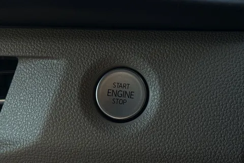 49 of 62 for Volkswagen California Ocean T7 SWB 150PS 2.0 TDi DSG - 19' Alloys/ Del Mileage