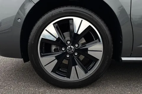 12 of 63 for Volkswagen California Ocean T7 SWB 150PS 2.0 TDi DSG - 19' Alloys/Del Mileage