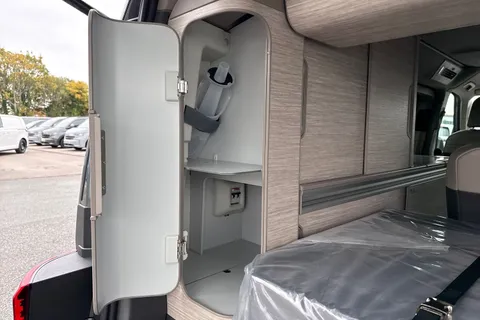 37 of 63 for Volkswagen California Ocean T7 SWB 150PS 2.0 TDi DSG - 19' Alloys/Del Mileage