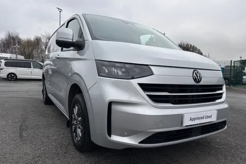 RF25XMS Volkswagen Transporter 2.0 TDI 110 Commerce Plus Van Thumbnail #10