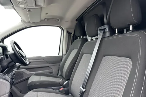 RF25XMS Volkswagen Transporter 2.0 TDI 110 Commerce Plus Van Thumbnail #17