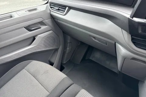 RF25XMS Volkswagen Transporter 2.0 TDI 110 Commerce Plus Van Thumbnail #21