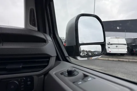 RF25XMS Volkswagen Transporter 2.0 TDI 110 Commerce Plus Van Thumbnail #22