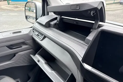 RF25XMS Volkswagen Transporter 2.0 TDI 110 Commerce Plus Van Thumbnail #34