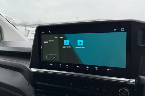 RF25XMS Volkswagen Transporter 2.0 TDI 110 Commerce Plus Van Thumbnail #46