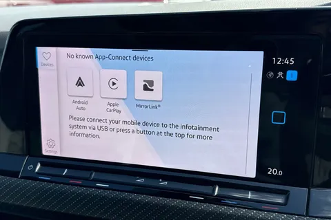 KN23USC Volkswagen Golf 2.0TDI (150PS) R-Line DSG ⭐Sunroof, Rear view camera⭐ Thumbnail #52