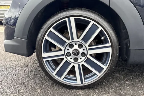 MF72YYD Mini Hatch 1.5 Cooper Exclusive Steptronic Euro 6 (s/s) 5dr Thumbnail #10