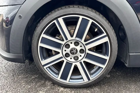 MF72YYD Mini Hatch 1.5 Cooper Exclusive Steptronic Euro 6 (s/s) 5dr Thumbnail #12