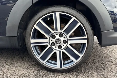 MF72YYD Mini Hatch 1.5 Cooper Exclusive Steptronic Euro 6 (s/s) 5dr Thumbnail #13