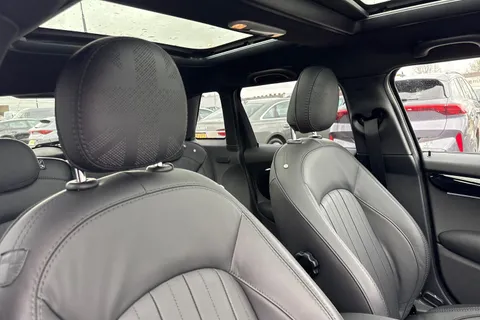 MF72YYD Mini Hatch 1.5 Cooper Exclusive Steptronic Euro 6 (s/s) 5dr Thumbnail #24