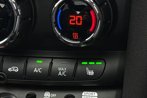 MF72YYD Mini Hatch 1.5 Cooper Exclusive Steptronic Euro 6 (s/s) 5dr Thumbnail #41