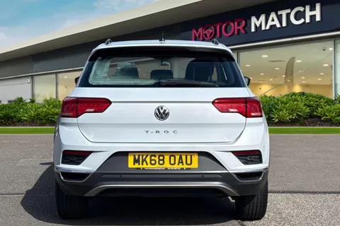MK68OAU Volkswagen T-Roc 1.6 TDI SE Euro 6 (s/s) 5dr Thumbnail #5