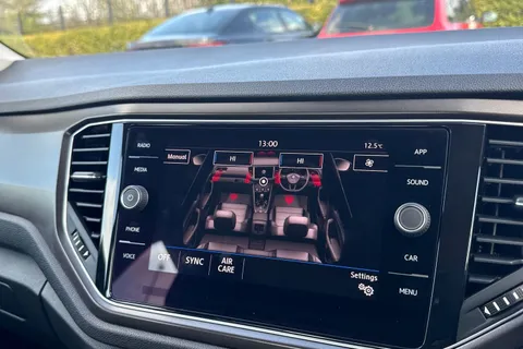 MK68OAU Volkswagen T-Roc 1.6 TDI SE Euro 6 (s/s) 5dr Thumbnail #23