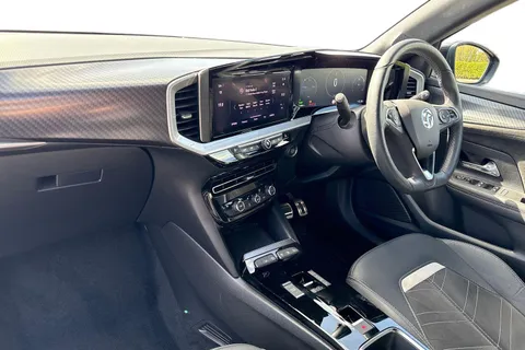 15 of 67 for Vauxhall Mokka Electric 50kWh Ultimate Auto 5dr