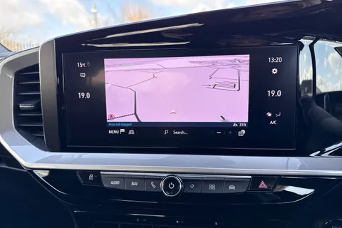 17 of 67 for Vauxhall Mokka Electric 50kWh Ultimate Auto 5dr