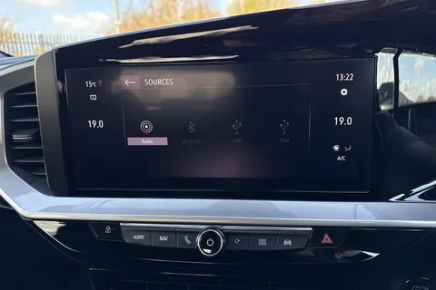 47 of 67 for Vauxhall Mokka Electric 50kWh Ultimate Auto 5dr