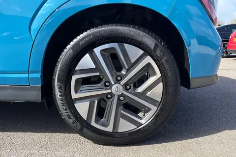 NU23OGK Hyundai Kona 64kWh Ultimate Auto 5dr (10.5kW Charger) Thumbnail #14
