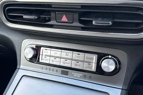 NU23OGK Hyundai Kona 64kWh Ultimate Auto 5dr (10.5kW Charger) Thumbnail #56